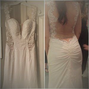 IVORY WEDDING GOWN GORGEOUS CUT OUTS Orig $1000-